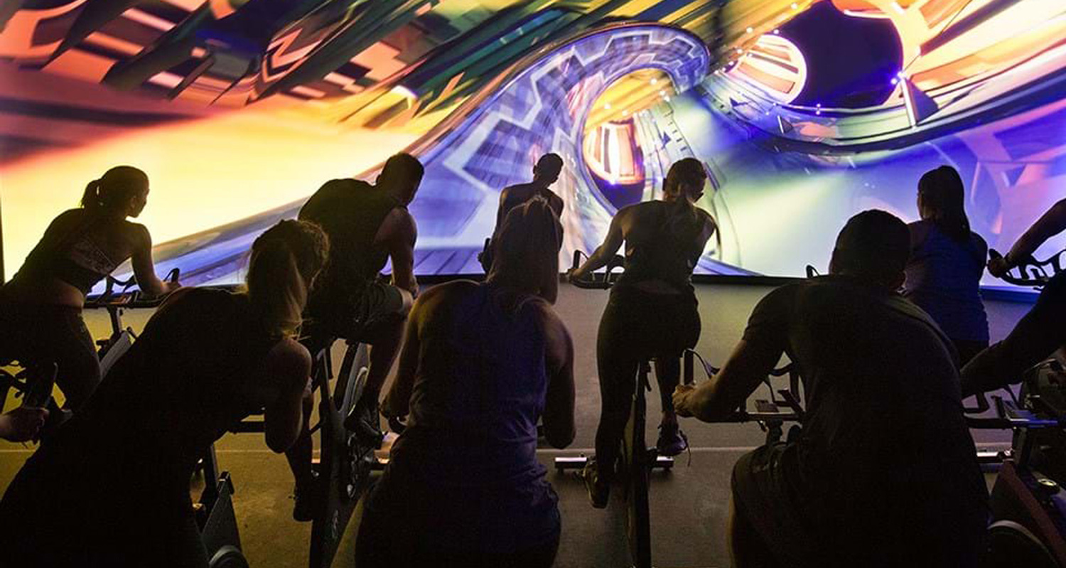 ROYPALM ACE AIR Series LED Display Creates Immersive "The Trip" Experience, Blending Virtual Scenery with Real Workouts